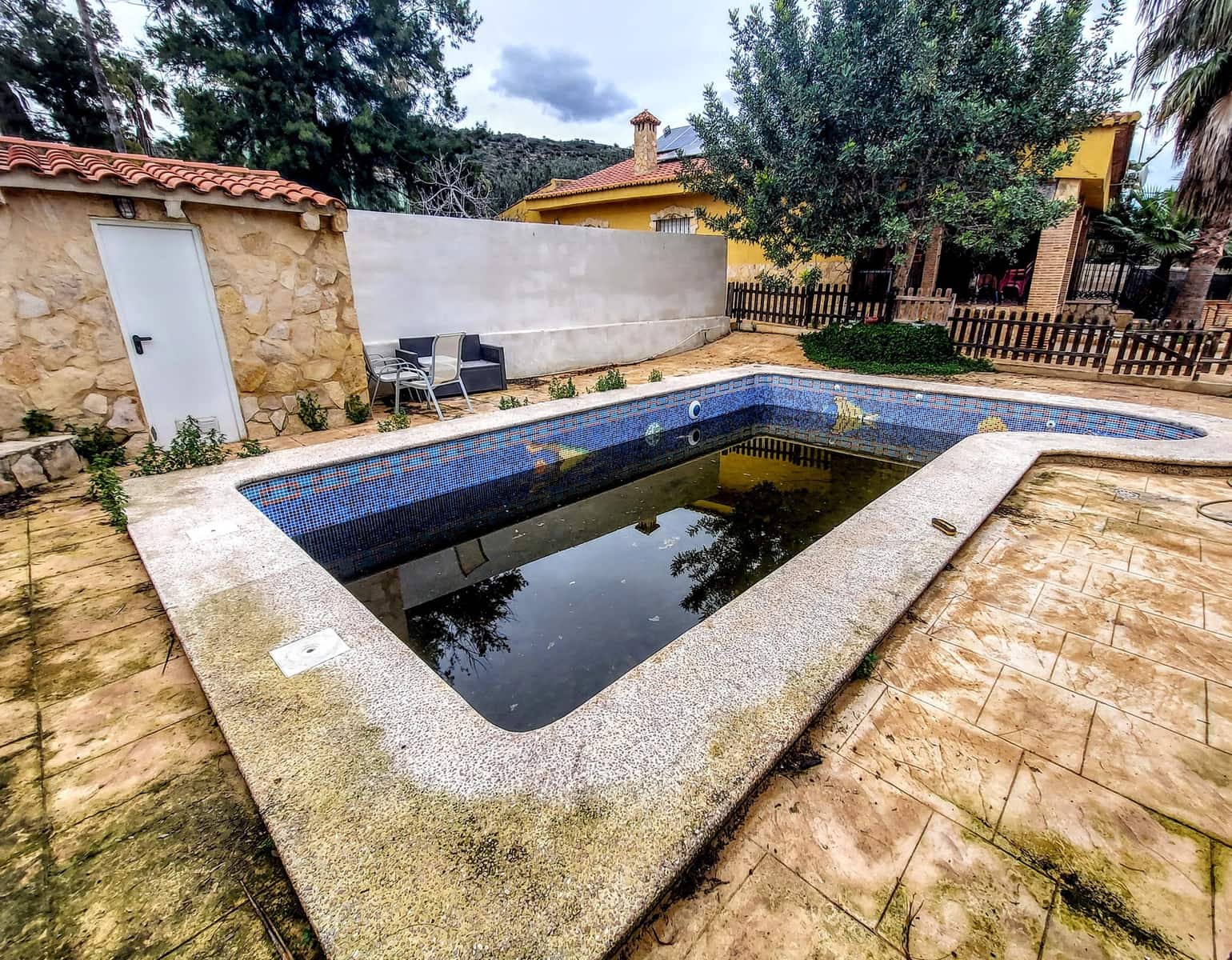 4 slaapkamer Villa te koop in Montserrat met zwembad - € 189.000 (Ref: 9670137)