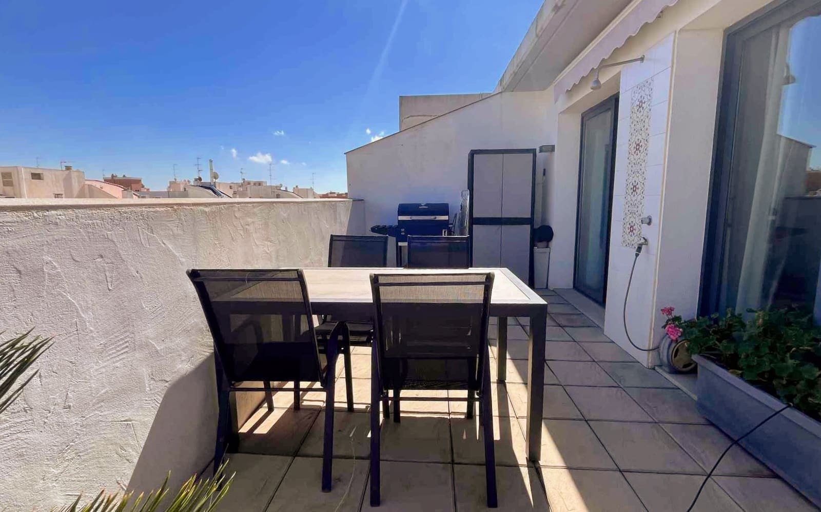 1 Zimmer Apartment zu verkaufen in Paterna - 260.000 € (Ref: 9673923)