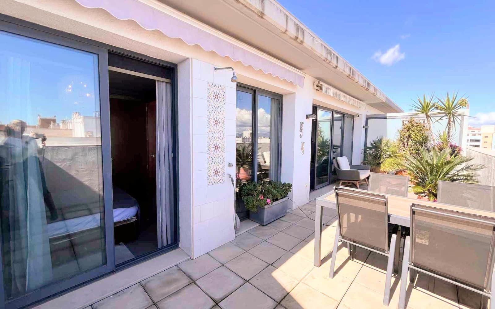 1 Zimmer Apartment zu verkaufen in Paterna - 260.000 € (Ref: 9673923)