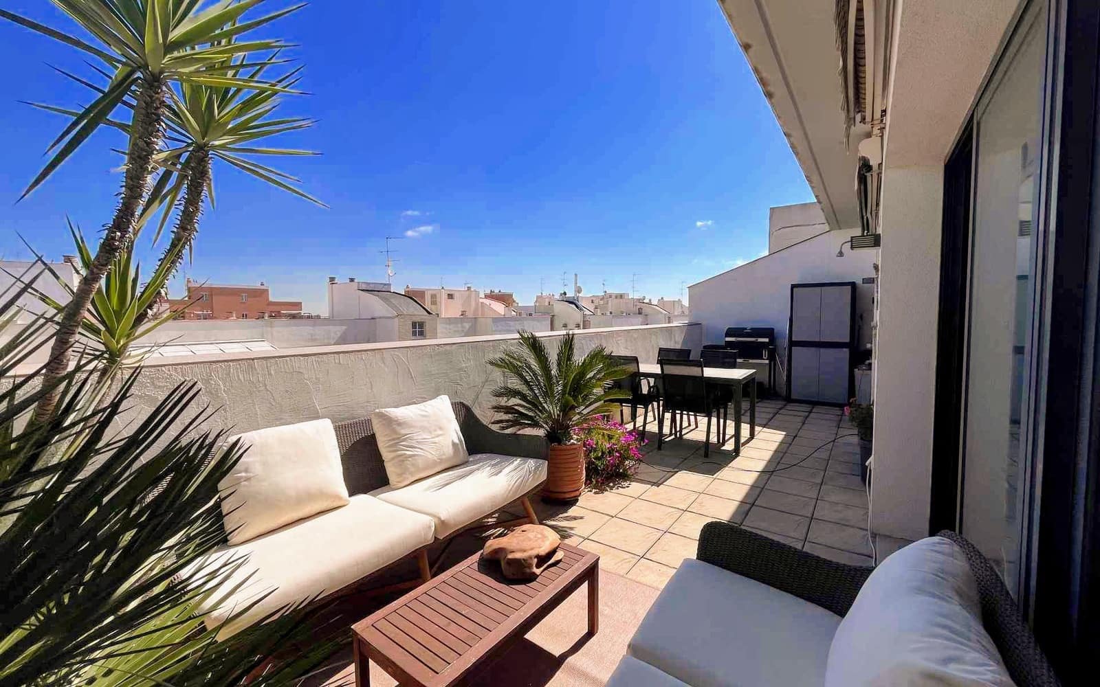 1 Zimmer Apartment zu verkaufen in Paterna - 260.000 € (Ref: 9673923)