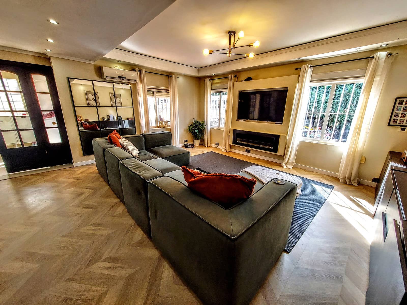 Chalet de 5 habitaciones en Torrent en venta con piscina - 399.000 € (Ref: 9676987)