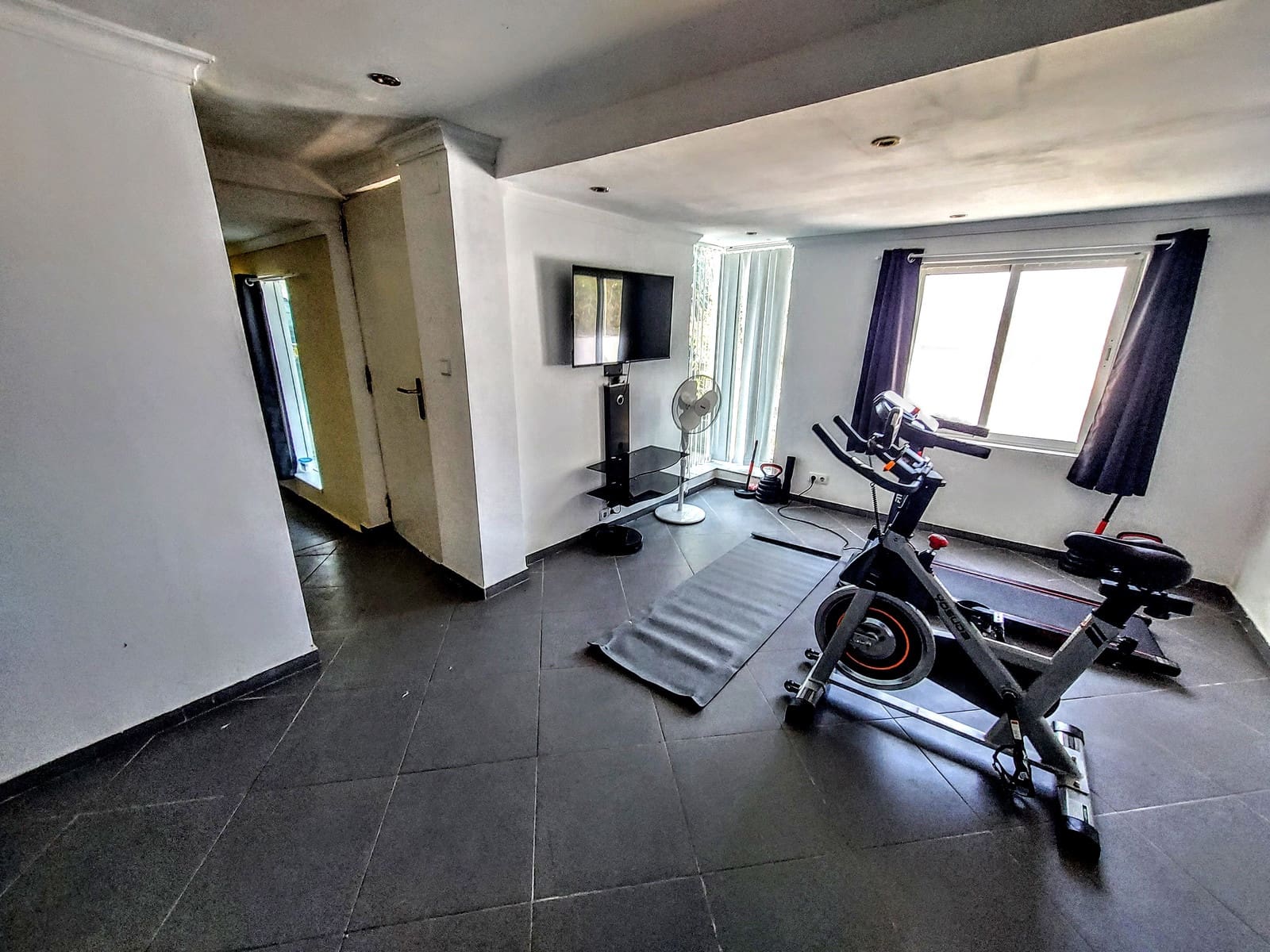 Chalet de 5 habitaciones en Torrent en venta con piscina - 399.000 € (Ref: 9676987)