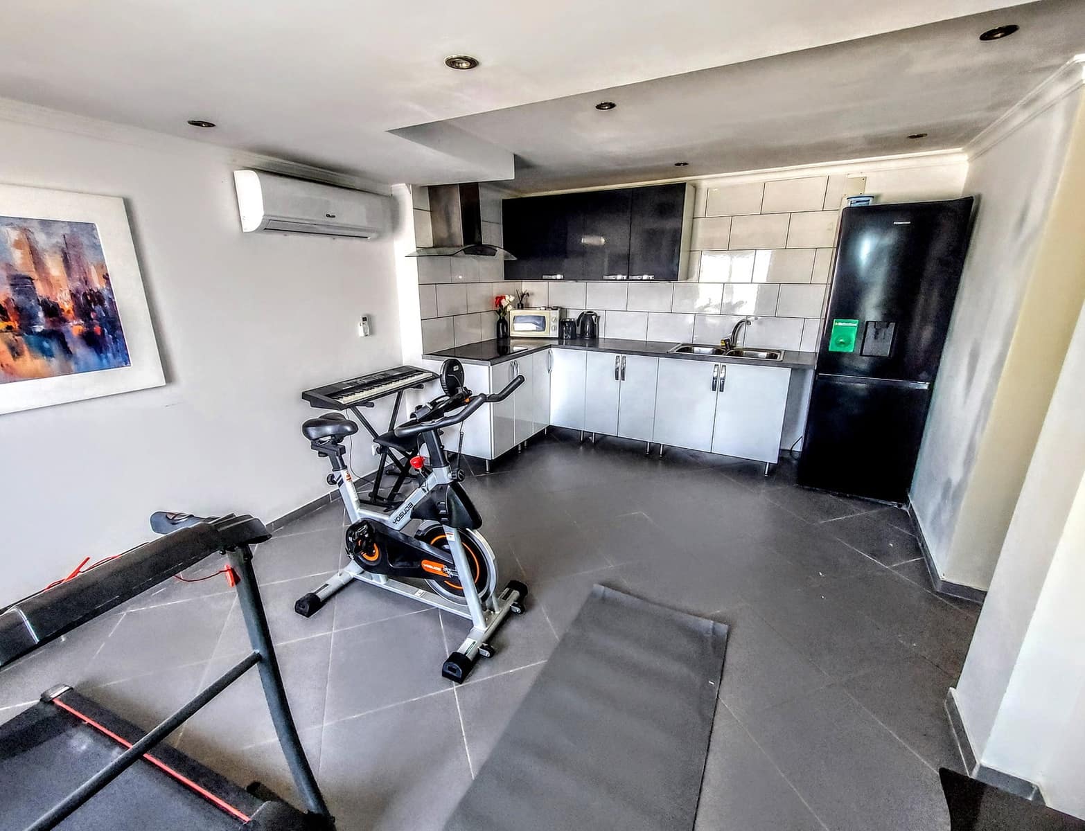 Chalet de 5 habitaciones en Torrent en venta con piscina - 399.000 € (Ref: 9676987)