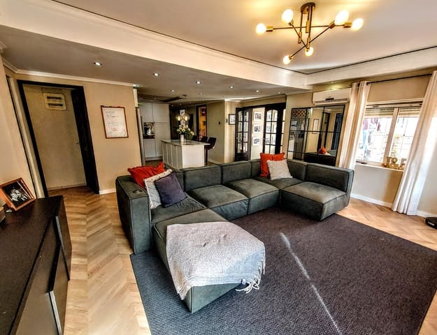 Chalet de 5 habitaciones en Torrent en venta con piscina - 399.000 € (Ref: 9676987)