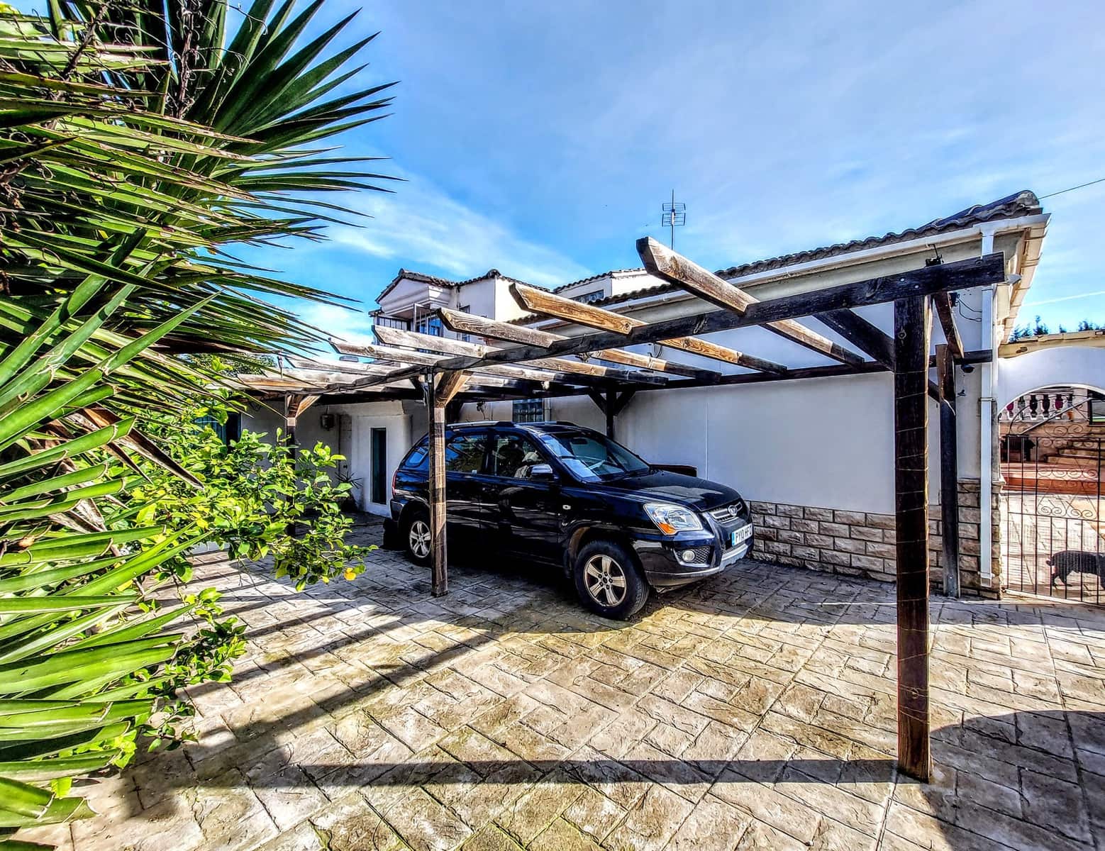 Chalet de 5 habitaciones en Torrent en venta con piscina - 399.000 € (Ref: 9676987)