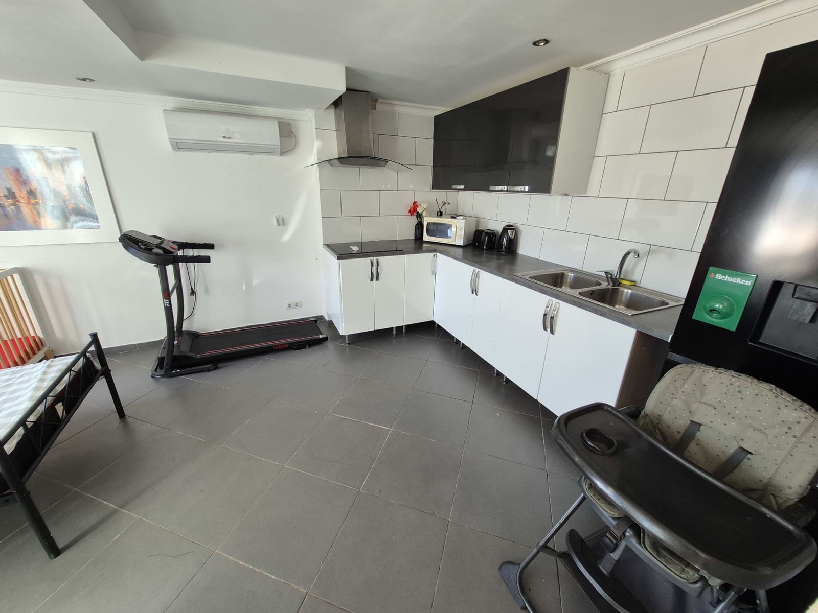 5 bedroom Villa for sale in Torrent with pool garage - € 289,000 (Ref: 9676987)