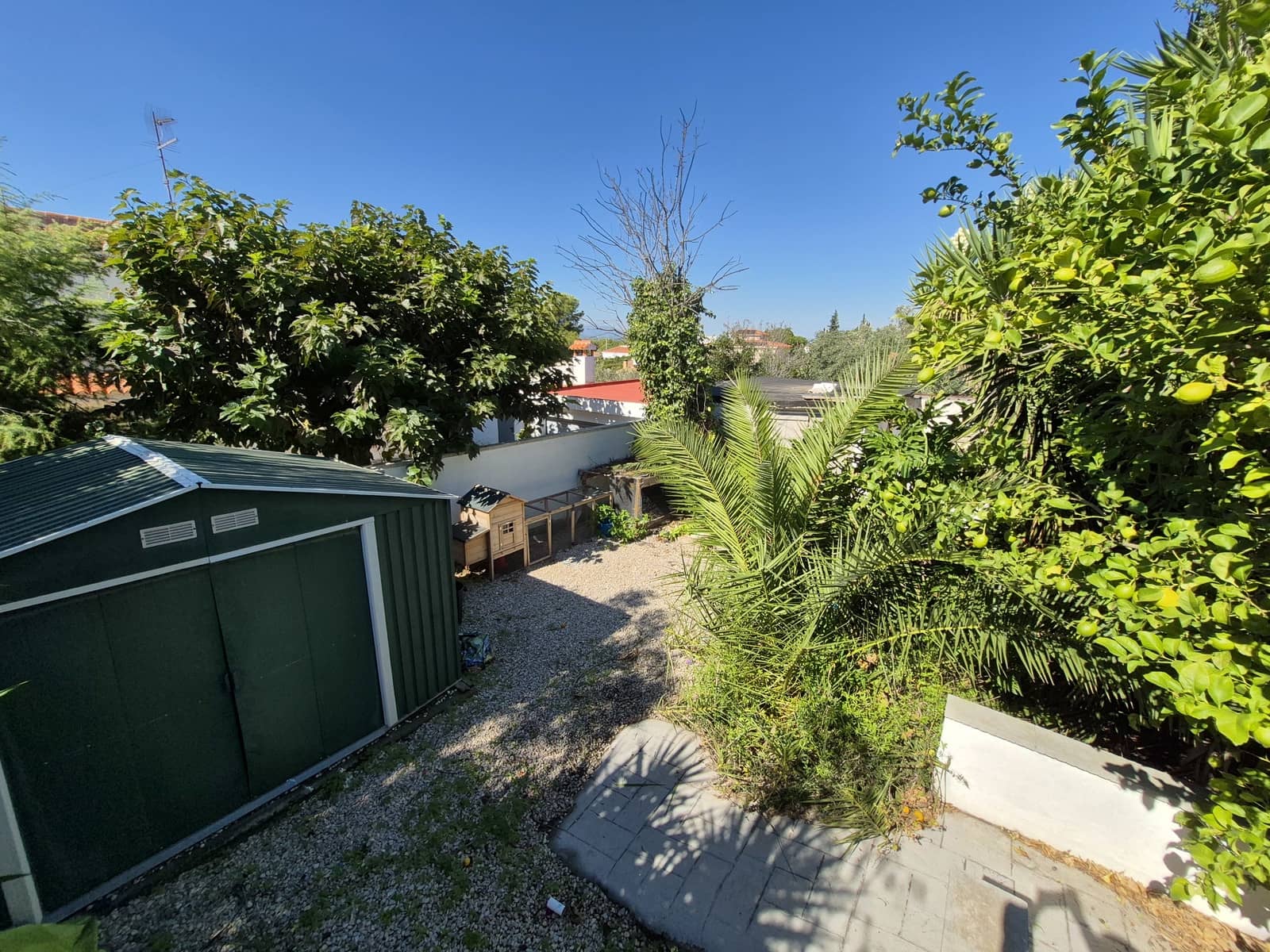 5 bedroom Villa for sale in Torrent with pool garage - € 289,000 (Ref: 9676987)