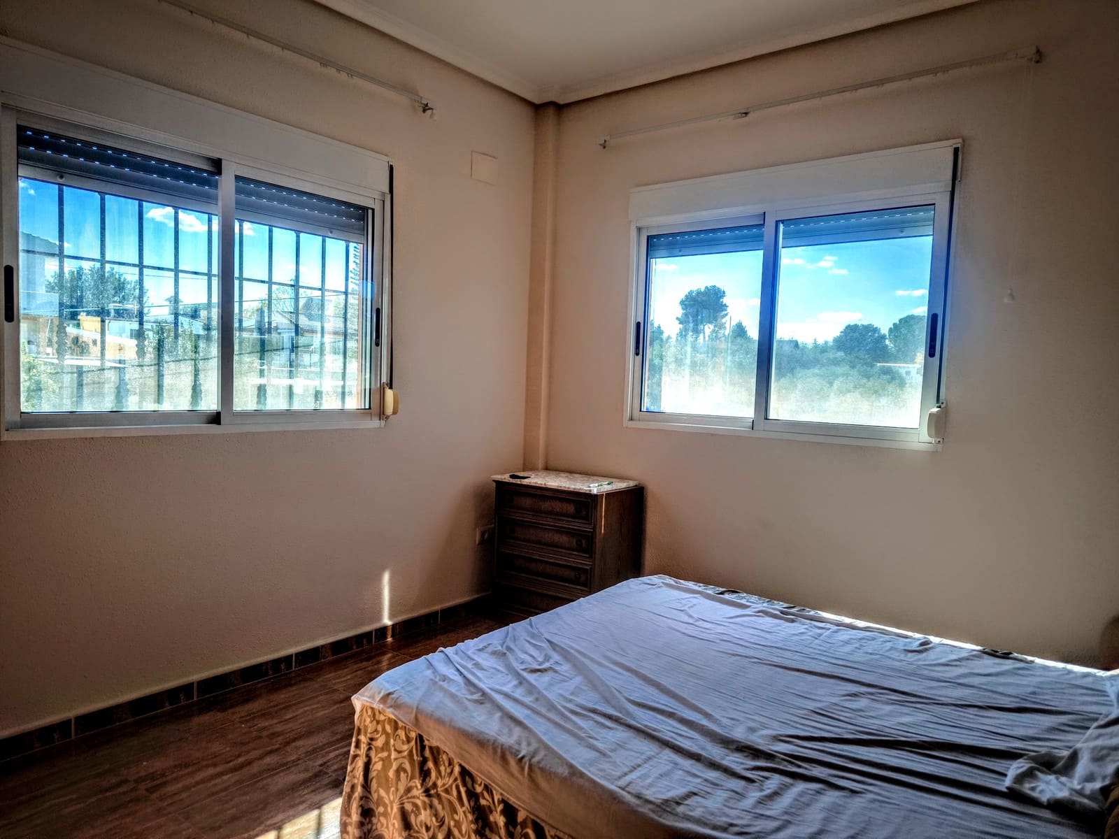 4 quarto Moradia para venda em Montroy com piscina - 310 000 € (Ref: 9686193)