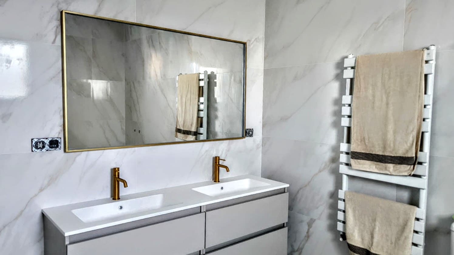 3 bedroom Villa for sale in Turis with pool - € 399,000 (Ref: 9714600)