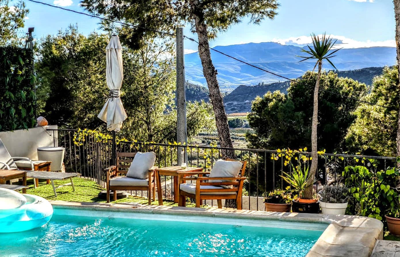 3 bedroom Villa for sale in Turis with pool - € 399,000 (Ref: 9714600)