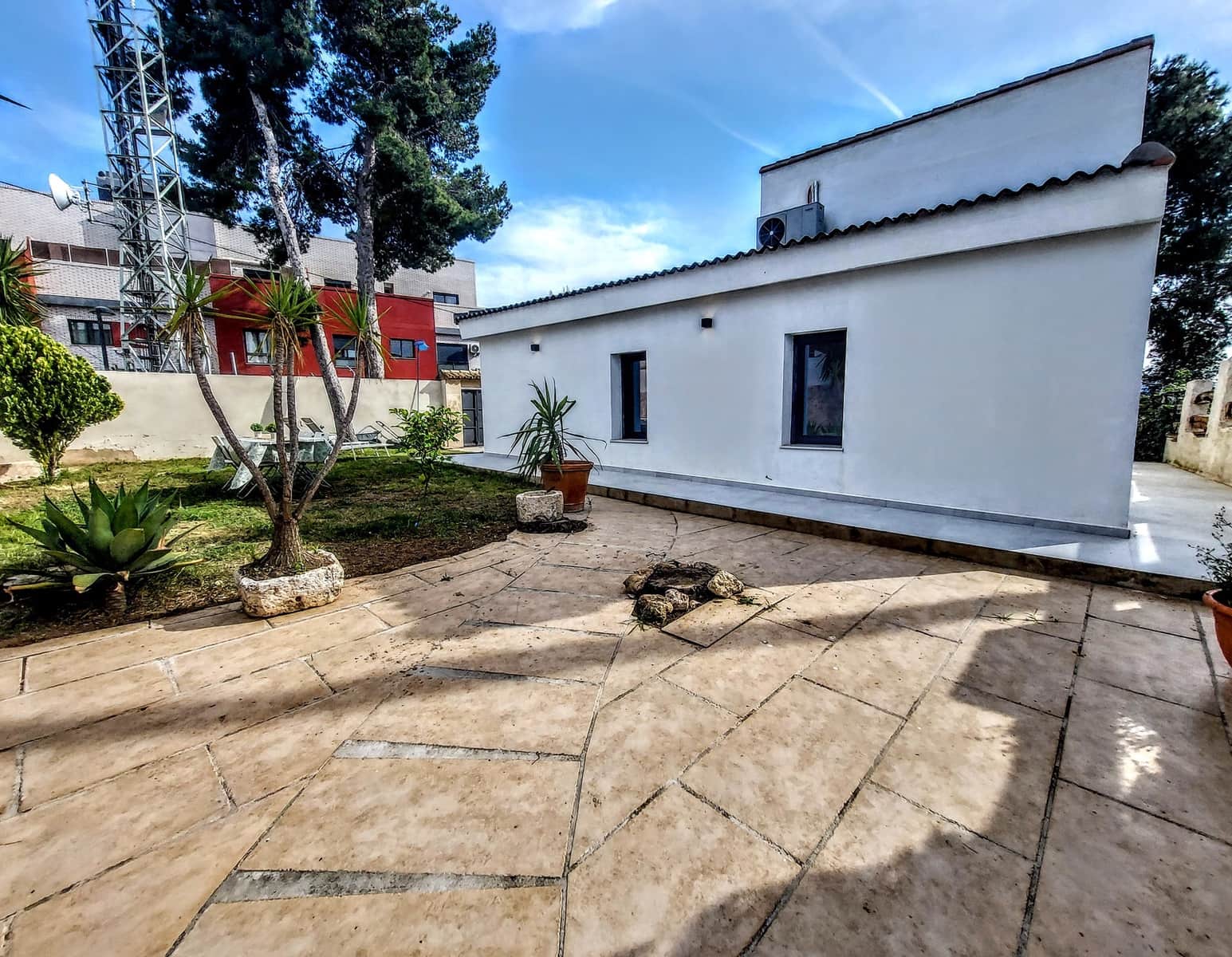 3 soveværelse Villa til salg i Turis med swimmingpool - € 389.000 (Ref: 9714600)
