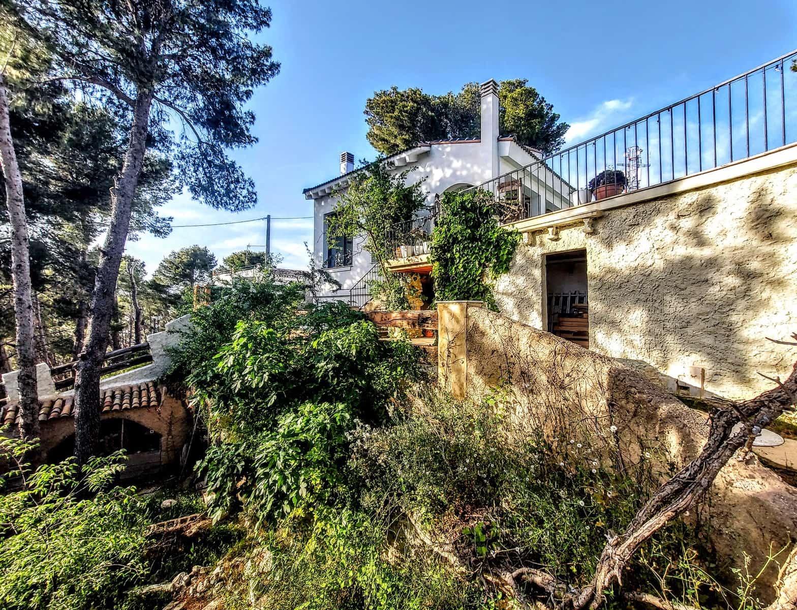 3 soveværelse Villa til salg i Turis med swimmingpool - € 389.000 (Ref: 9714600)