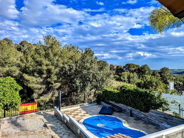 3 chambre Villa/Maison à vendre à Pedralba avec piscine - 249 500 € (Ref: 9721409)