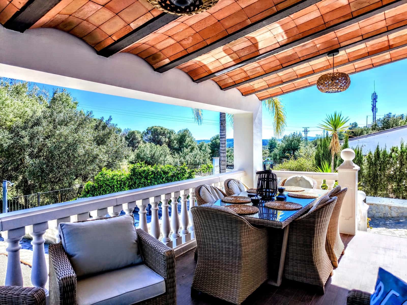 Chalet de 3 habitaciones en Pedralba en venta con piscina - 249.500 € (Ref: 9721409)