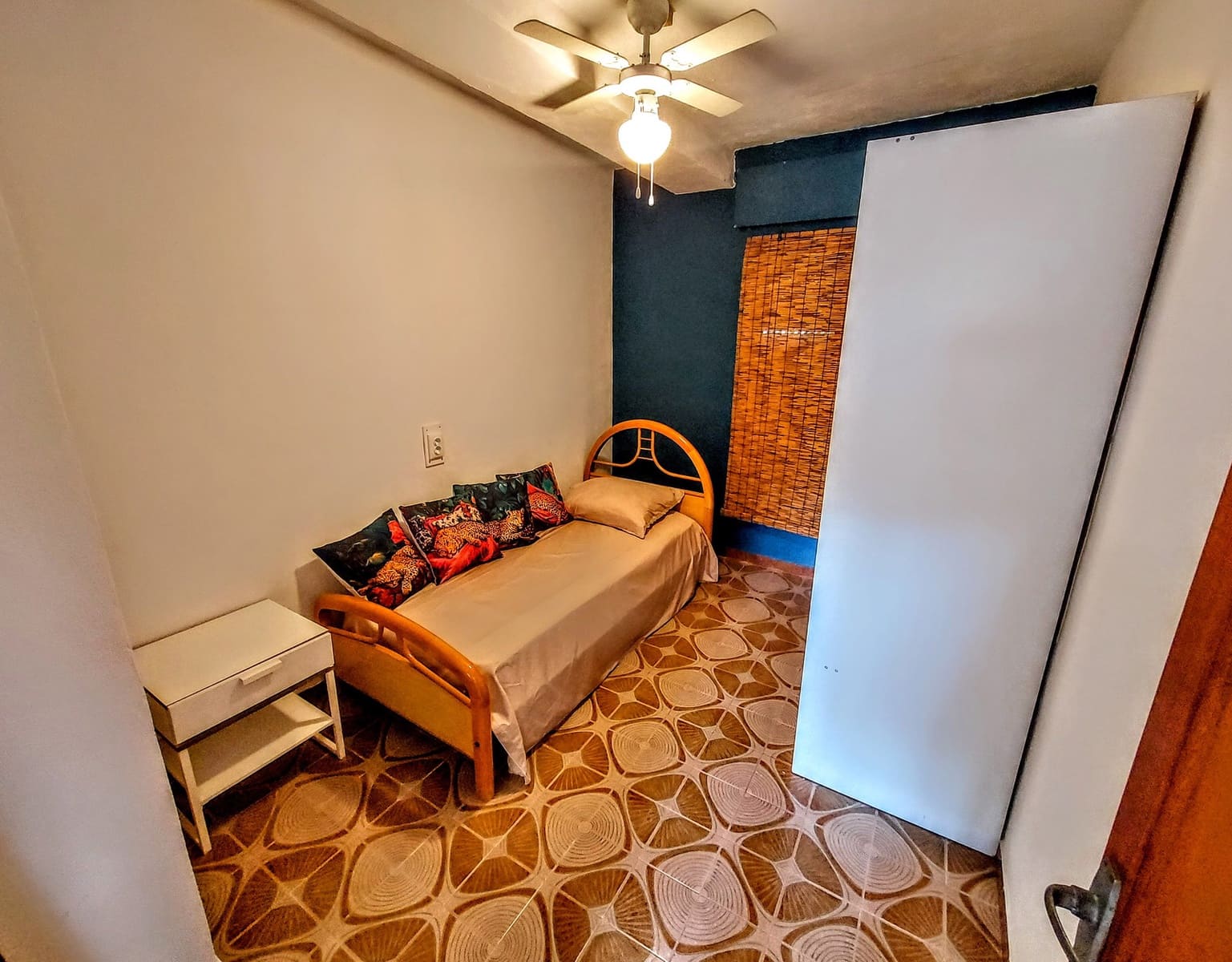 4 soveværelse Villa til salg i Montserrat - € 169.000 (Ref: 9755399)