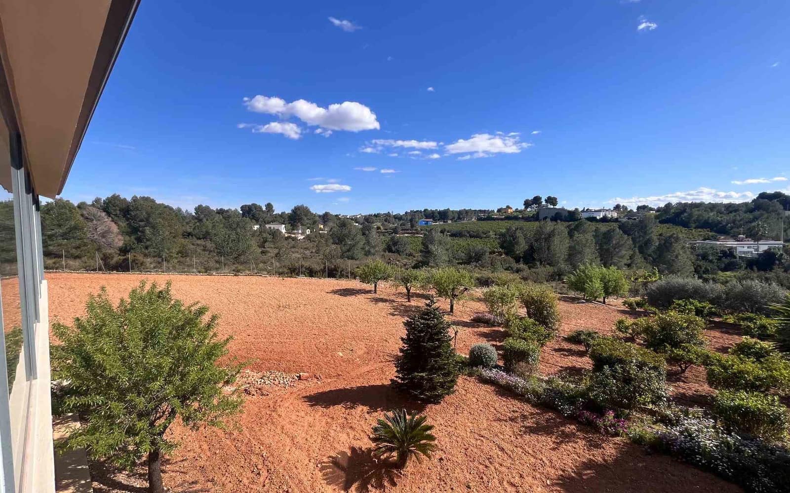 7 bedroom Villa for sale in Montserrat with pool - € 950,000 (Ref: 9758599)