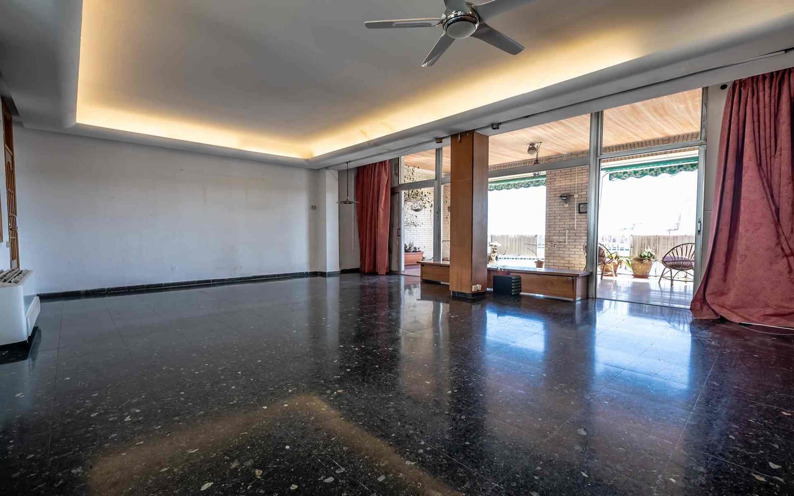 4 slaapkamer Penthouse te koop in Valencia stad - € 980.000 (Ref: 9777750)