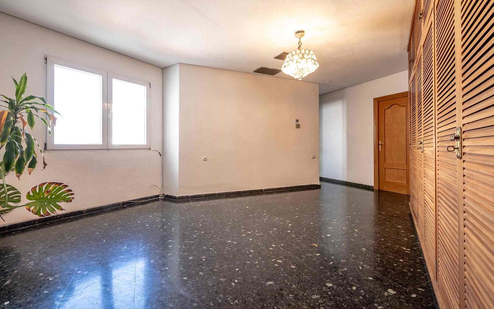 4 slaapkamer Penthouse te koop in Valencia stad - € 980.000 (Ref: 9777750)