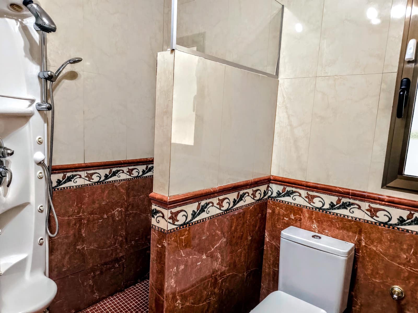 5 sypialnia Willa na sprzedaż w Alzira z basenem - 465 000 € (Ref: 9780241)