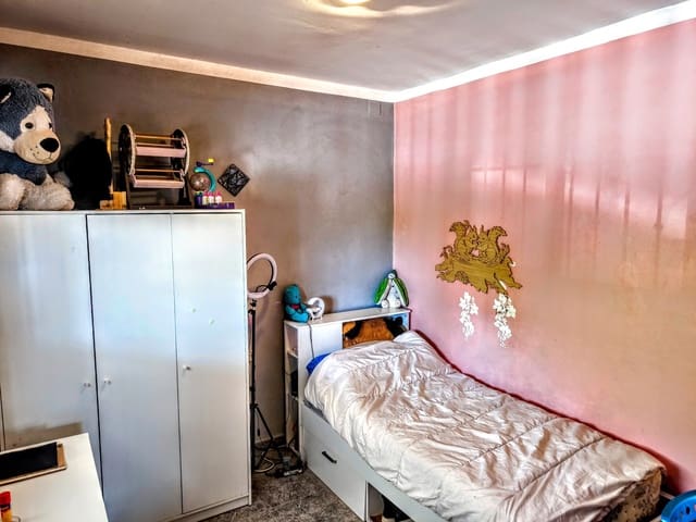 4 makuuhuone Huvila myytävänä paikassa Vilamarxant / Villamarchante mukana uima-altaan - 289 000 € (Ref: 9815672)