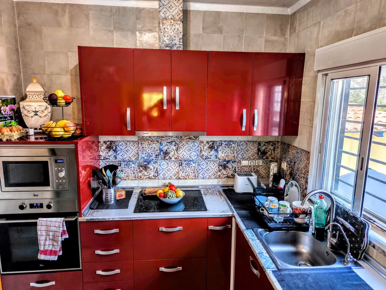 4 makuuhuone Huvila myytävänä paikassa Vilamarxant / Villamarchante mukana uima-altaan - 289 000 € (Ref: 9815672)