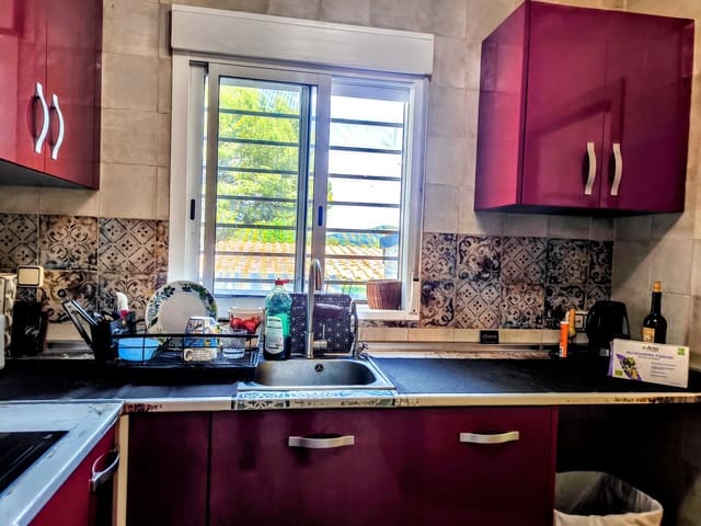 4 makuuhuone Huvila myytävänä paikassa Vilamarxant / Villamarchante mukana uima-altaan - 289 000 € (Ref: 9815672)