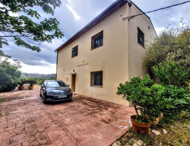 7 bedroom Villa for sale in Alzira with pool - € 525,000 (Ref: 9822339)