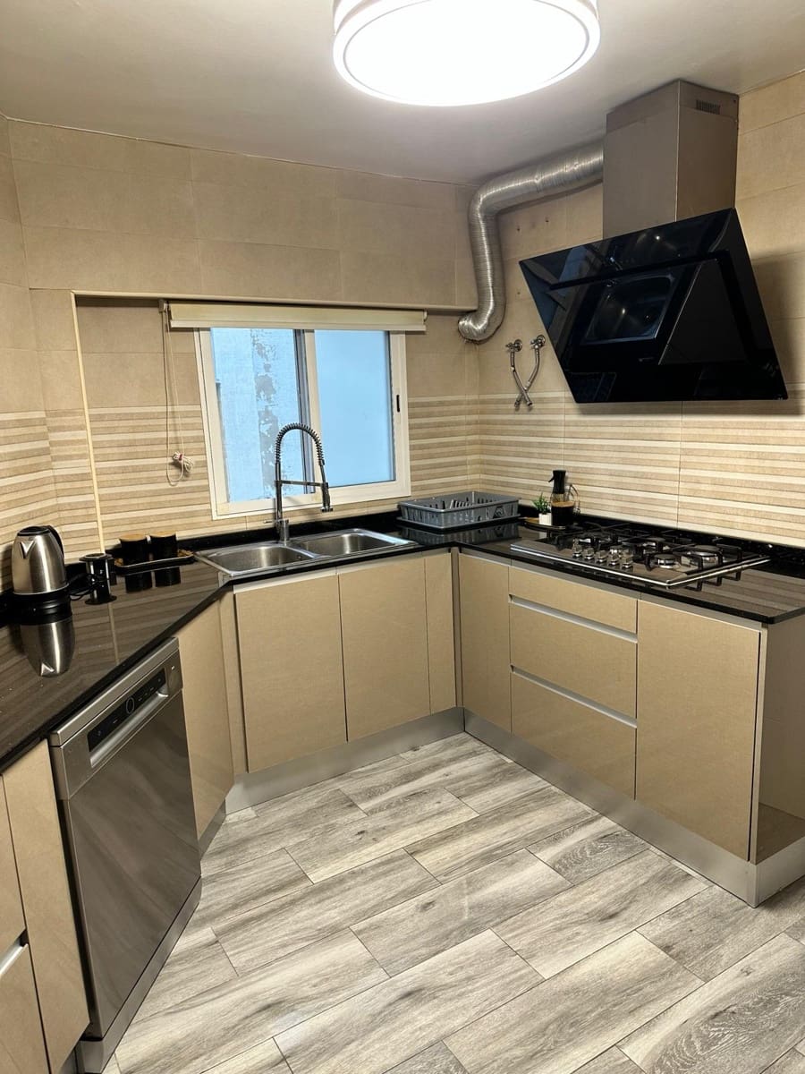 4 chambre Appartement à vendre à Torrent - 185 000 € (Ref: 9822340)