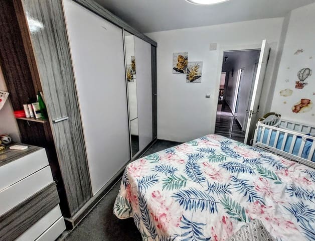 4 chambre Appartement à vendre à Torrent - 185 000 € (Ref: 9822340)