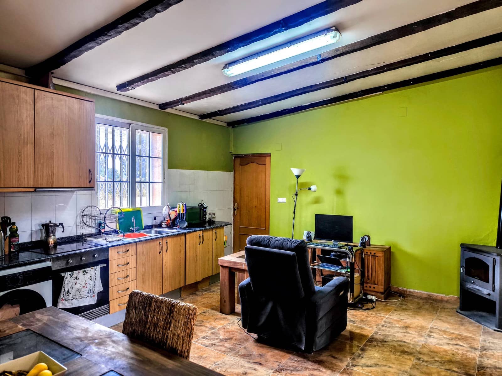 8 Zimmer Villa zu verkaufen in Montserrat mit Pool - 239.000 € (Ref: 9824647)