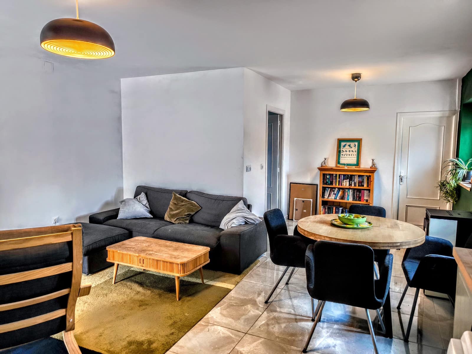 8 Zimmer Villa zu verkaufen in Montserrat mit Pool - 239.000 € (Ref: 9824647)