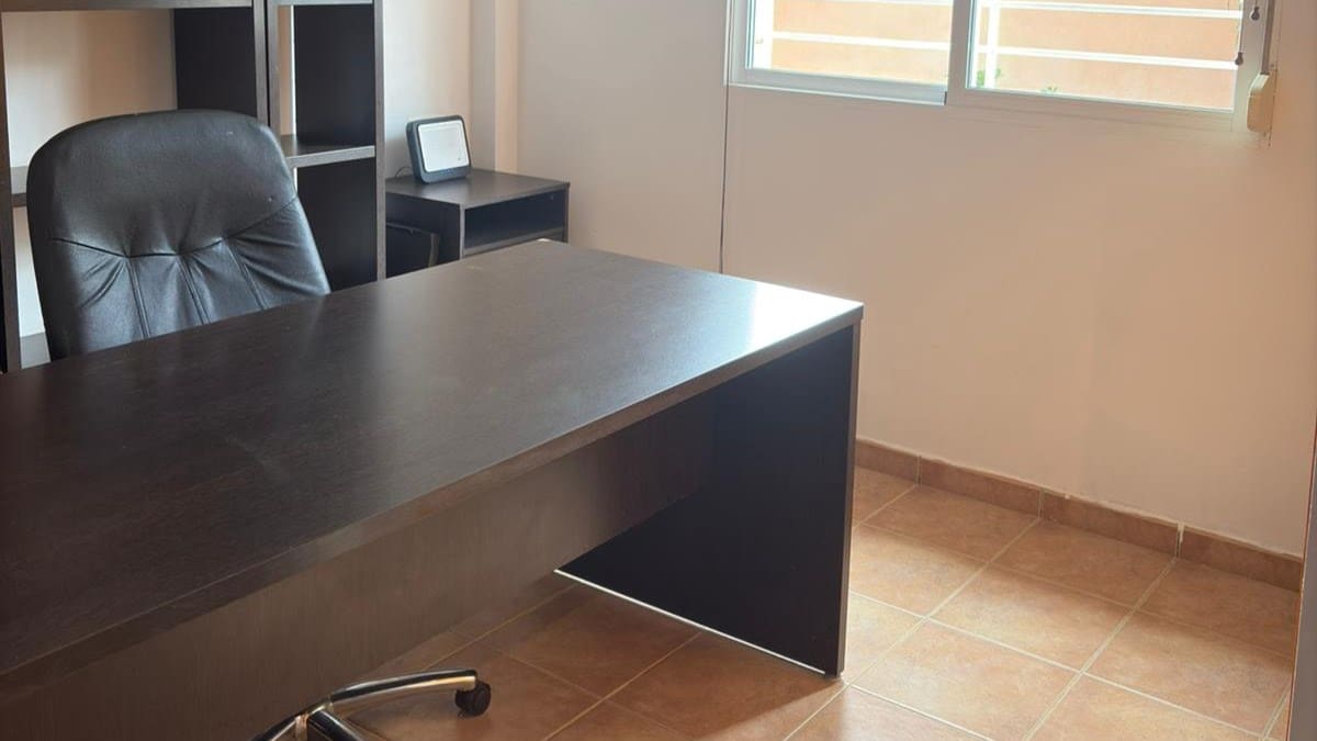 3 Zimmer Villa zu verkaufen in La Pobla de Vallbona - 315.000 € (Ref: 9833367)