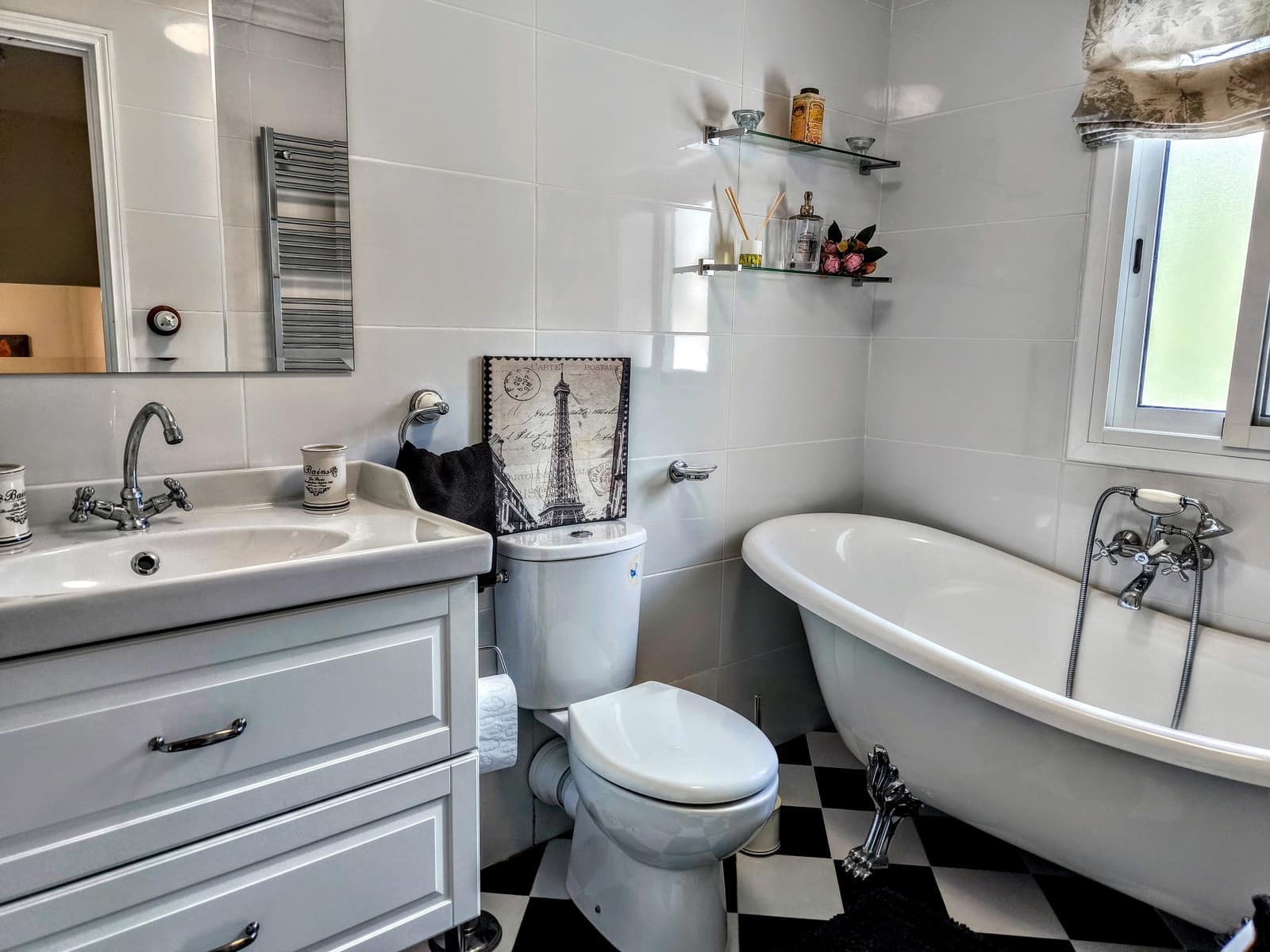 4 slaapkamer Villa te koop in Macastre met zwembad - € 345.000 (Ref: 9833368)