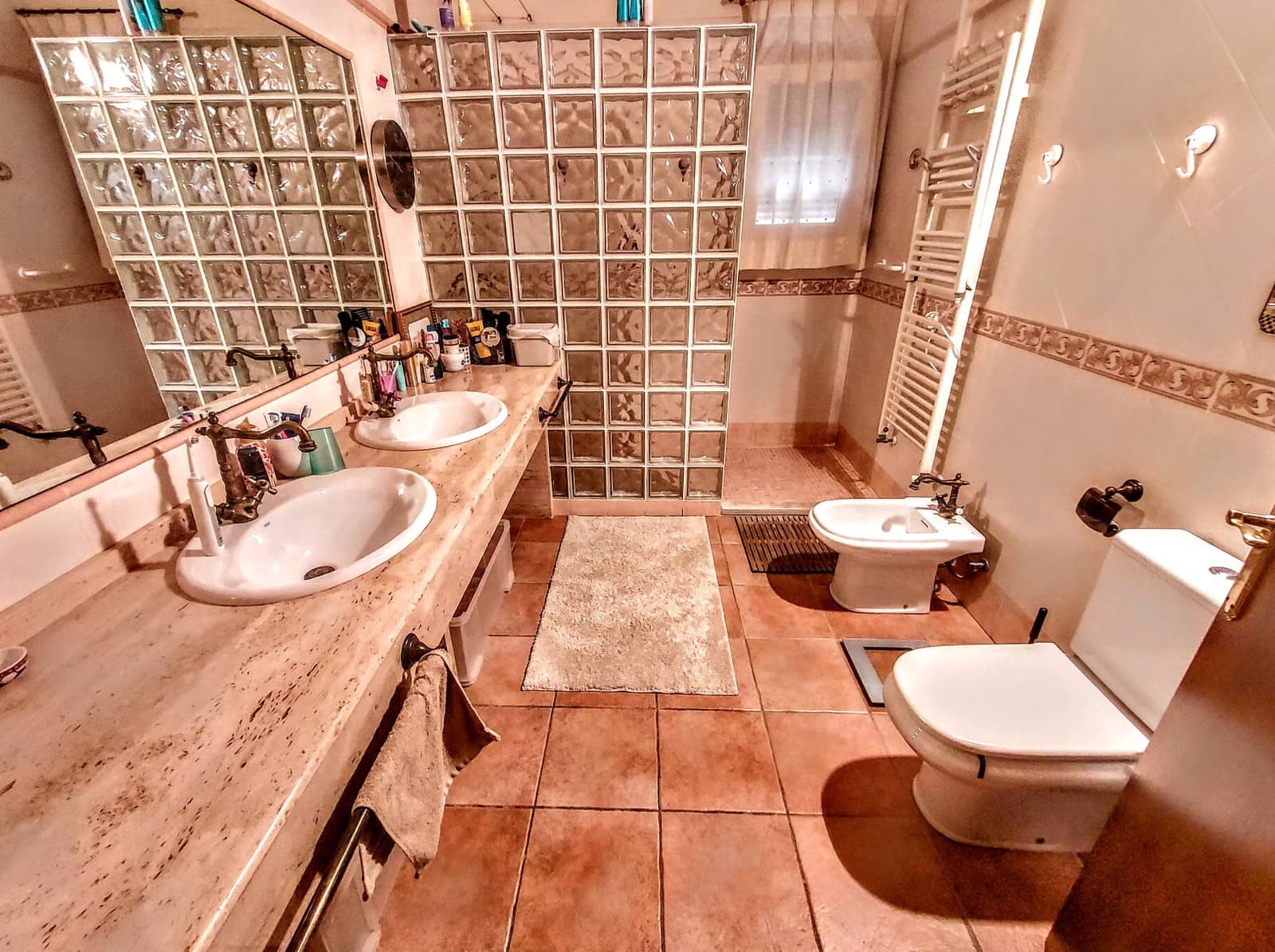 4 bedroom Villa for sale in Alzira with pool - € 435,000 (Ref: 9838968)