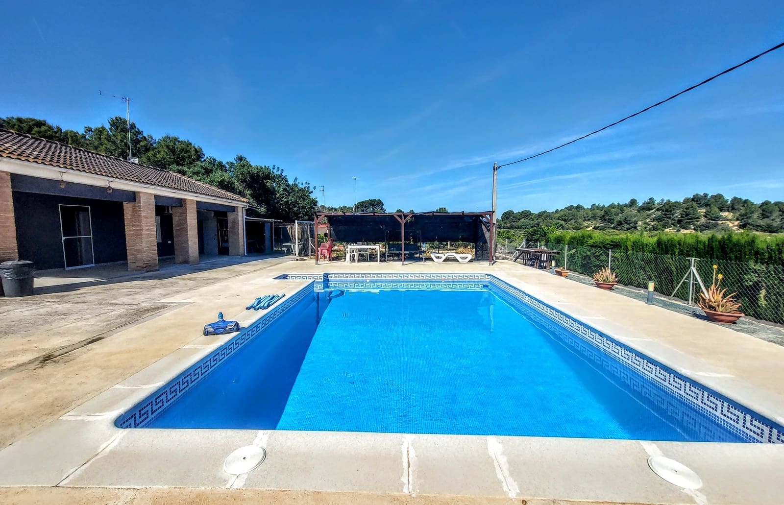 3 bedroom Villa for sale in Torrent with pool - € 310,000 (Ref: 9845089)
