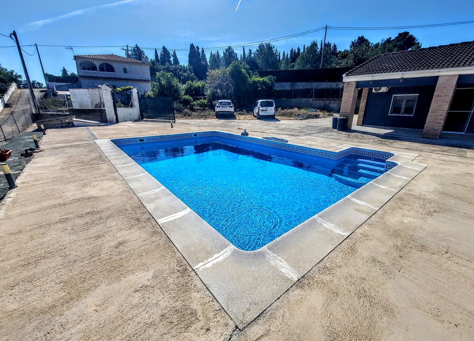 3 bedroom Villa for sale in Torrent with pool - € 310,000 (Ref: 9845089)