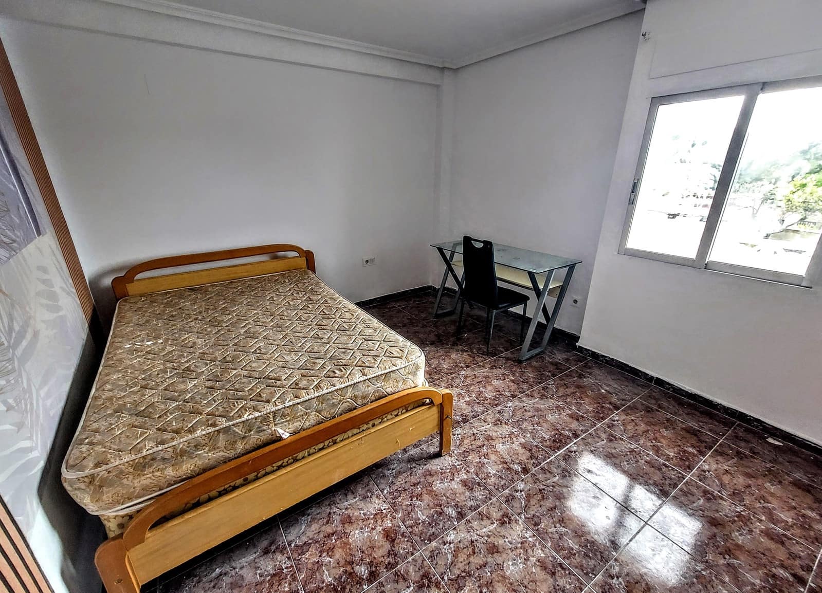 7 bedroom Villa for sale in Turis with pool - € 257,700 (Ref: 9845090)