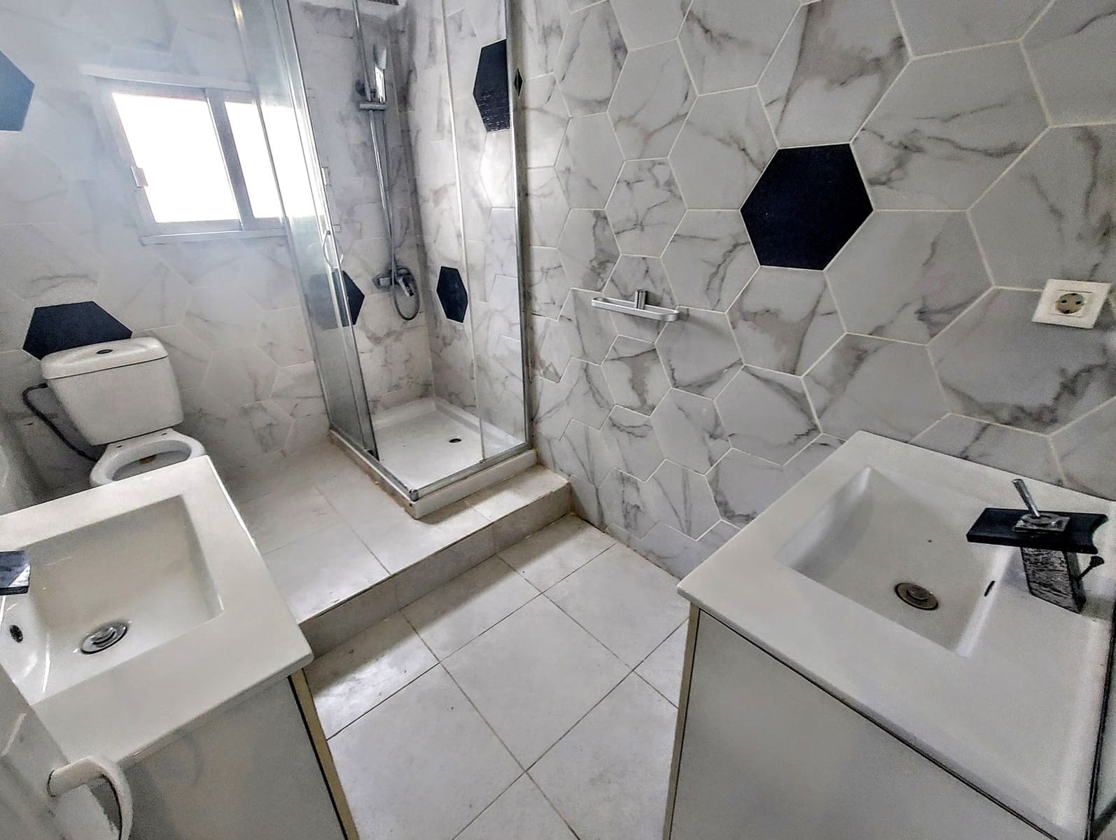 7 bedroom Villa for sale in Turis with pool - € 257,700 (Ref: 9845090)