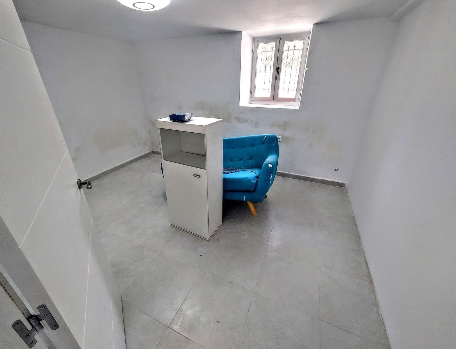 7 bedroom Villa for sale in Turis with pool - € 257,700 (Ref: 9845090)