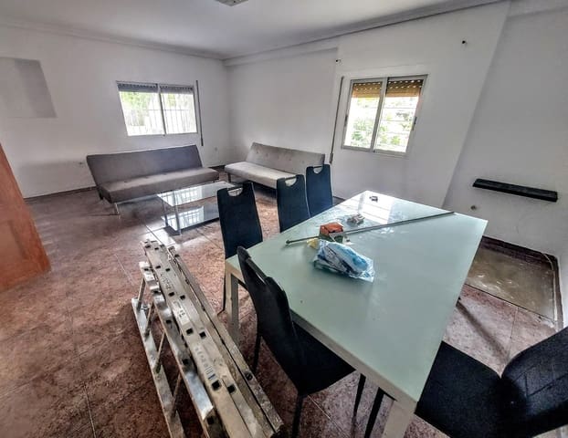 7 soverom Villa til salgs i Turís med svømmebasseng - € 257 700 (Ref: 9845090)
