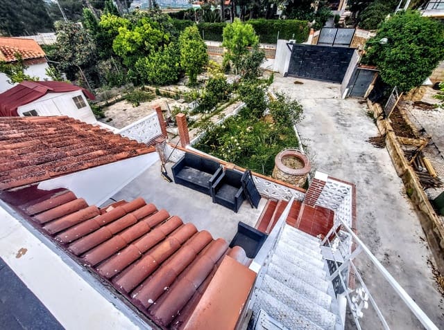 7 soverom Villa til salgs i Turís med svømmebasseng - € 257 700 (Ref: 9845090)