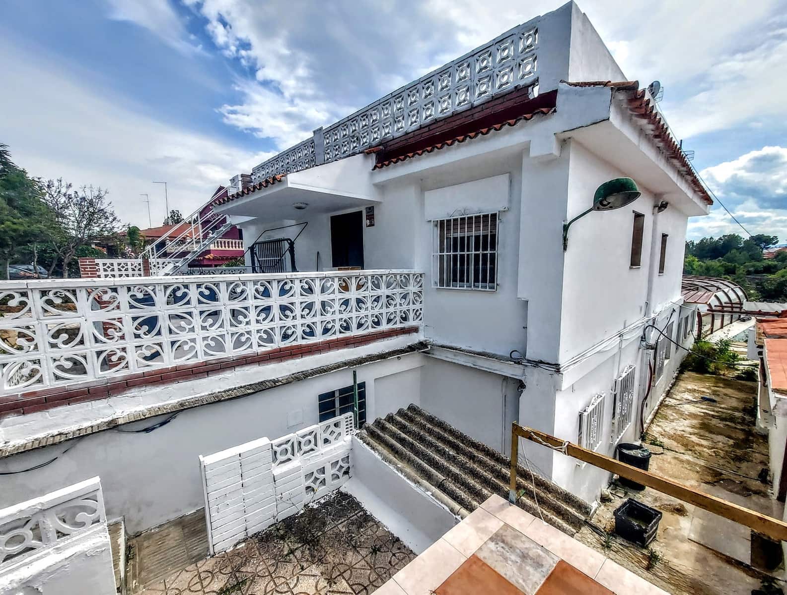7 bedroom Villa for sale in Turis with pool - € 257,700 (Ref: 9845090)