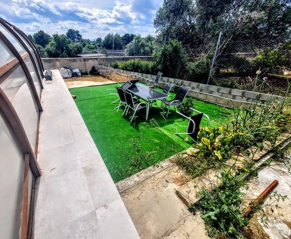 7 bedroom Villa for sale in Turis with pool garage - € 257,700 (Ref: 9845090)