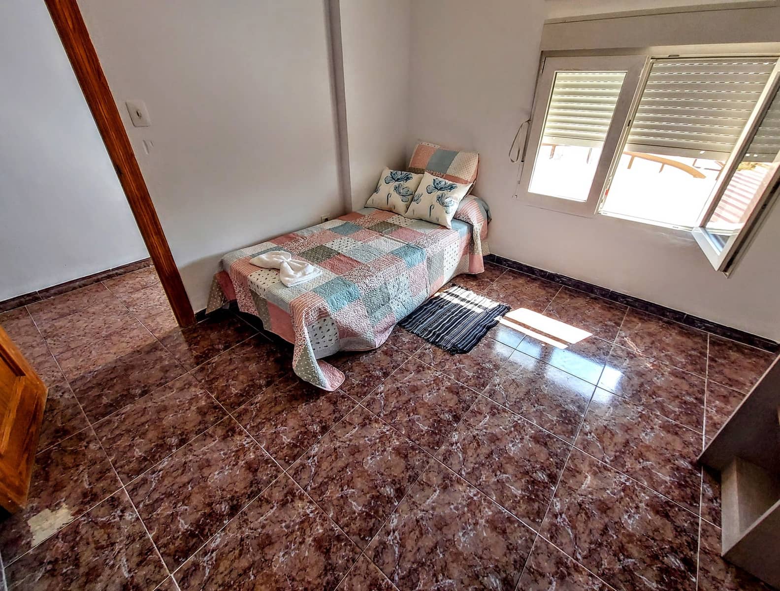 7 soverom Villa til salgs i Turis med svømmebasseng garasje - € 257 700 (Ref: 9845090)