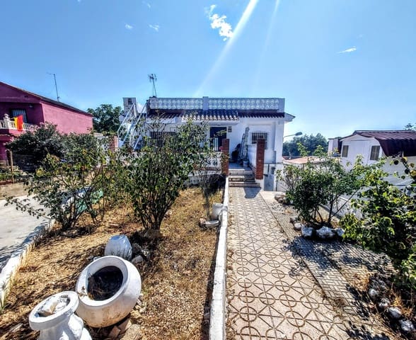 7 bedroom Villa for sale in Turís with pool garage - € 249,900 (Ref: 9845090)