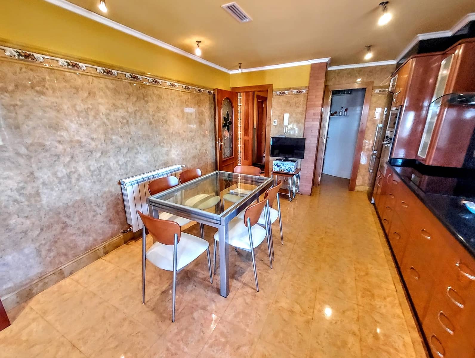 4 bedroom Villa for sale in Montserrat with pool - € 920,000 (Ref: 9850951)
