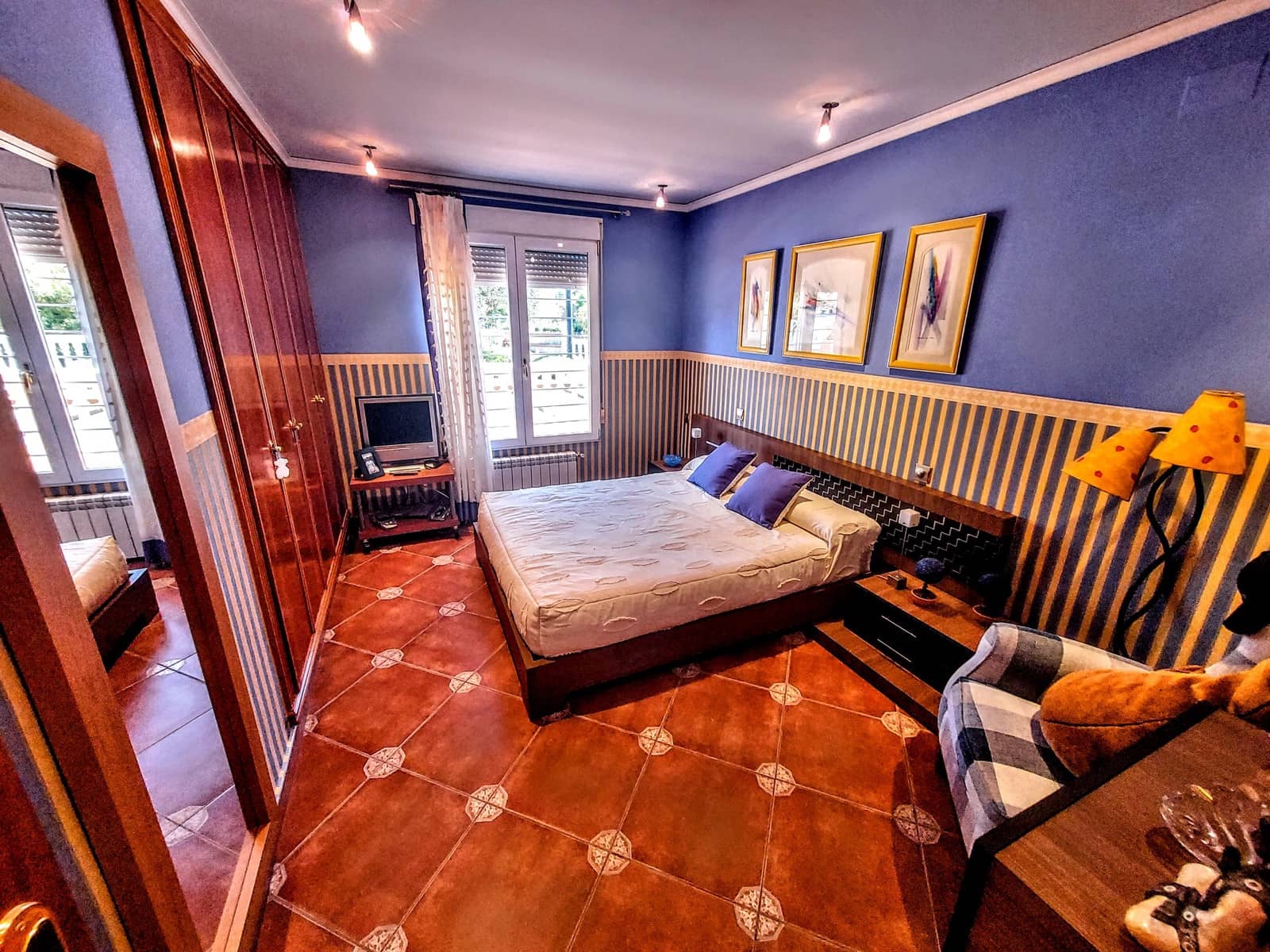 4 bedroom Villa for sale in Montserrat with pool - € 920,000 (Ref: 9850951)