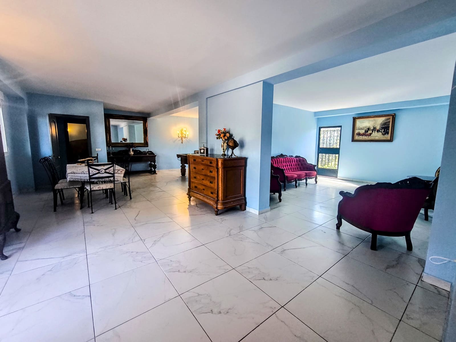 6 bedroom Villa for sale in Montserrat with pool - € 595,000 (Ref: 9868295)