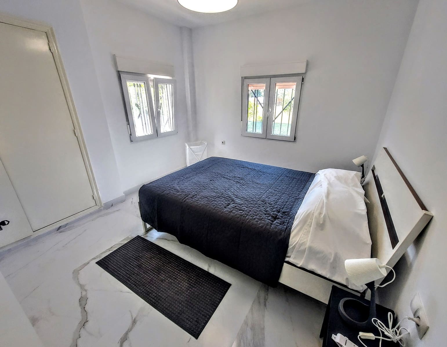 6 bedroom Villa for sale in Montserrat with pool - € 329,000 (Ref: 9868296)