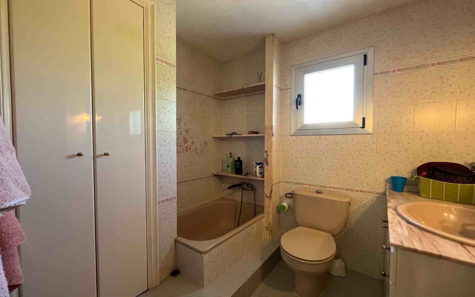 6 makuuhuone Huvila myytävänä paikassa Naquera mukana uima-altaan - 399 000 € (Ref: 9873056)